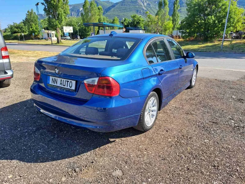 BMW 320 D ITALIA, снимка 6 - Автомобили и джипове - 53125903