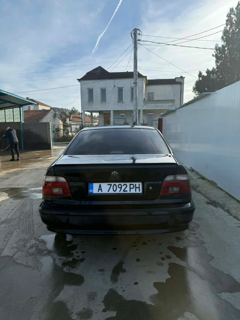 BMW 530, снимка 4 - Автомобили и джипове - 53181063