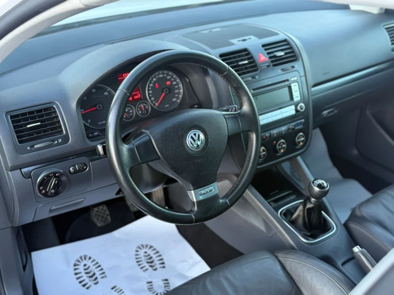 VW Golf 2.0tdi 140 k.c. GT * BMM* , снимка 8 - Автомобили и джипове - 53527909