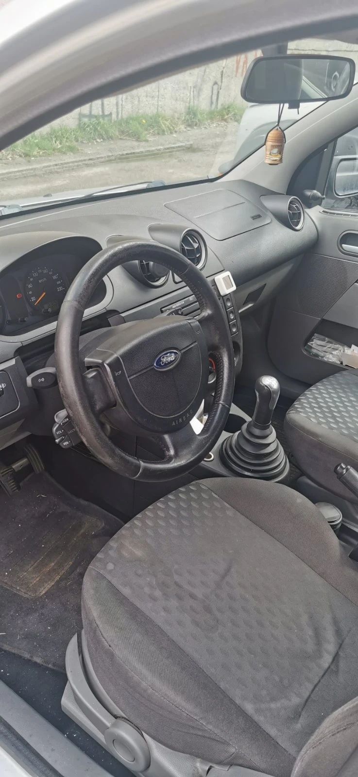 Ford Fiesta, снимка 2 - Автомобили и джипове - 54334097
