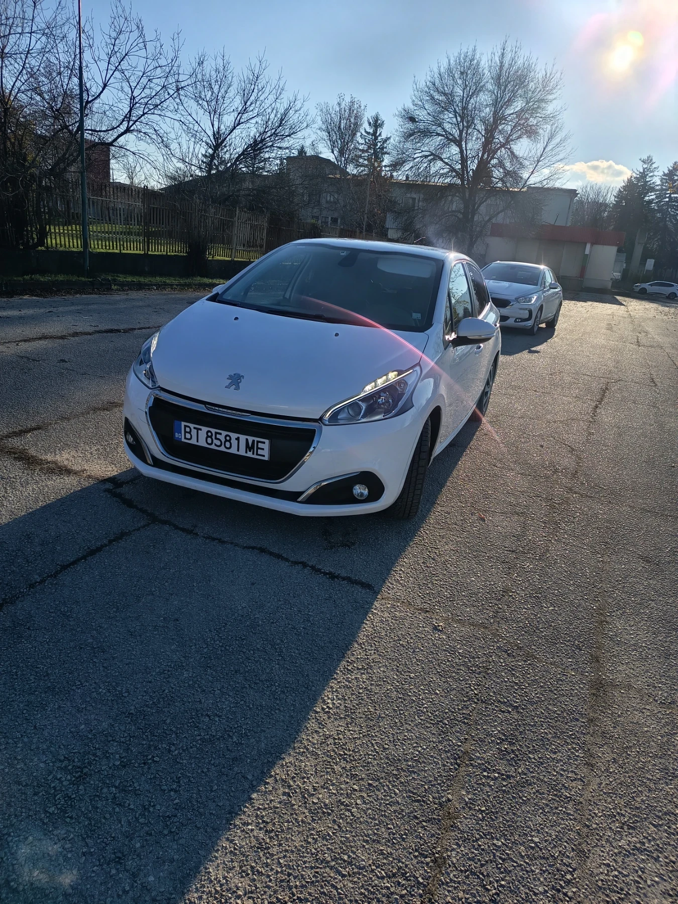 Peugeot 208 1.6 blue hdi Facelift, снимка 1