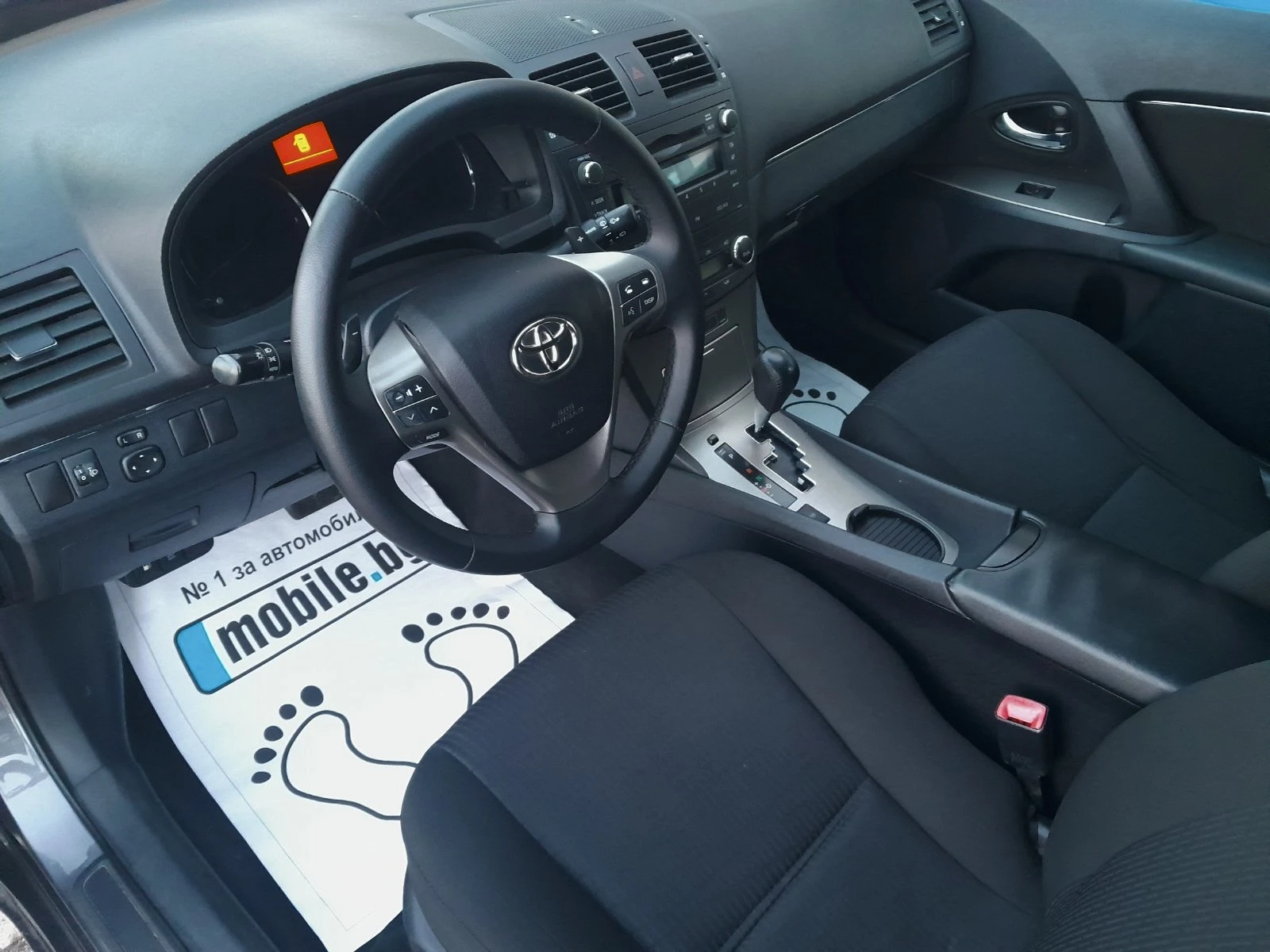 Toyota Avensis 2.0Бензин/Швейцария/Автоматик | Mobile.bg — изображение 13
