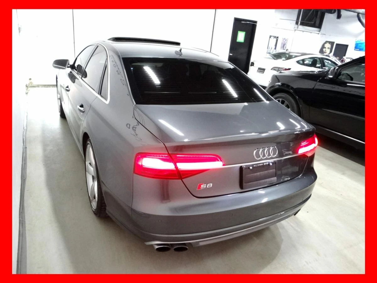 Audi S8  - изображение 4