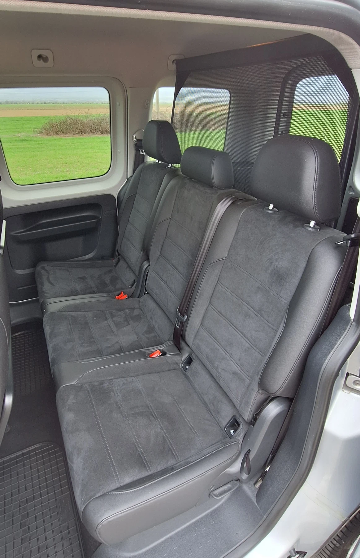 VW Caddy  - изображение 8