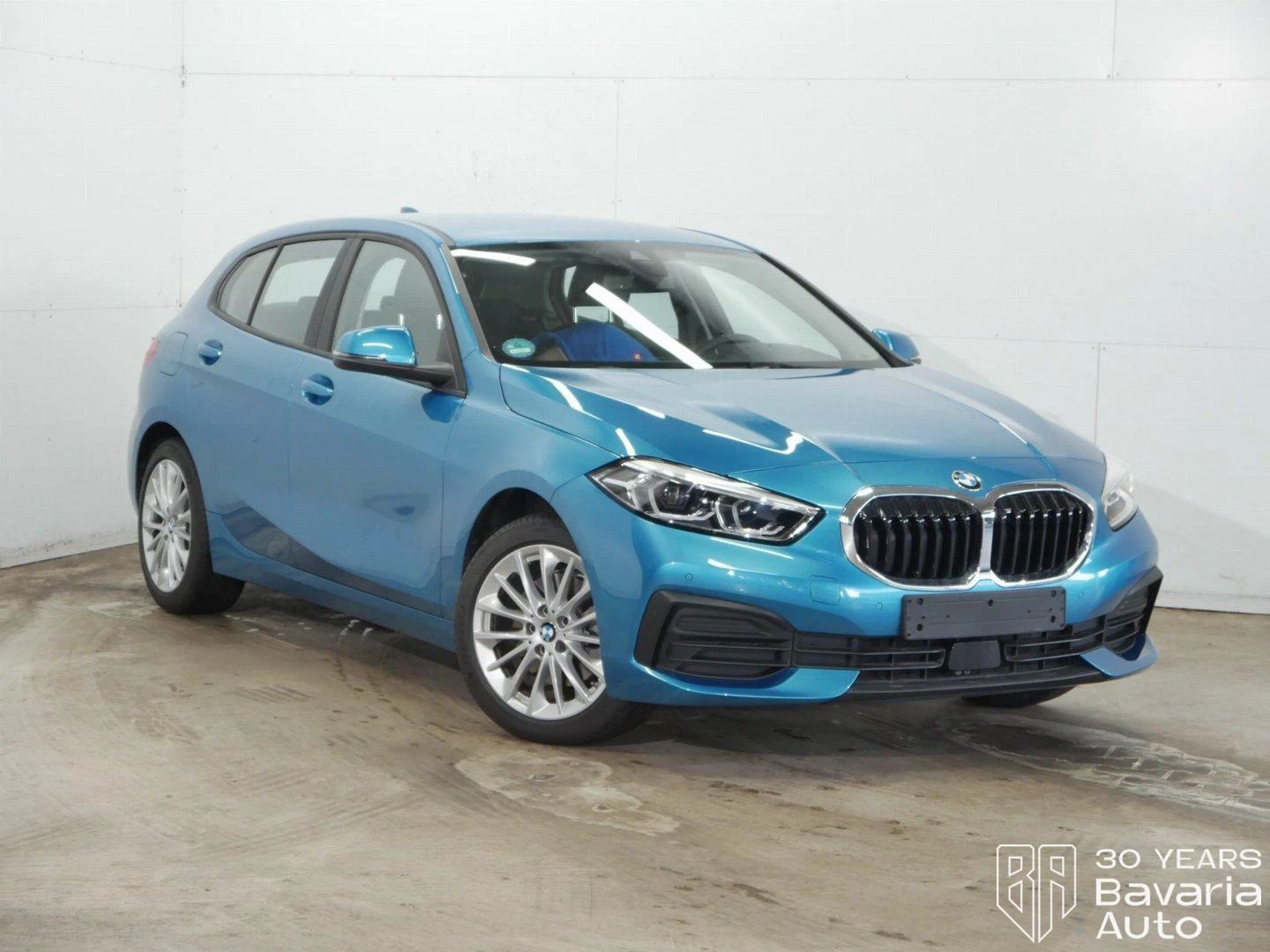 BMW 118 i Advantage - изображение 4