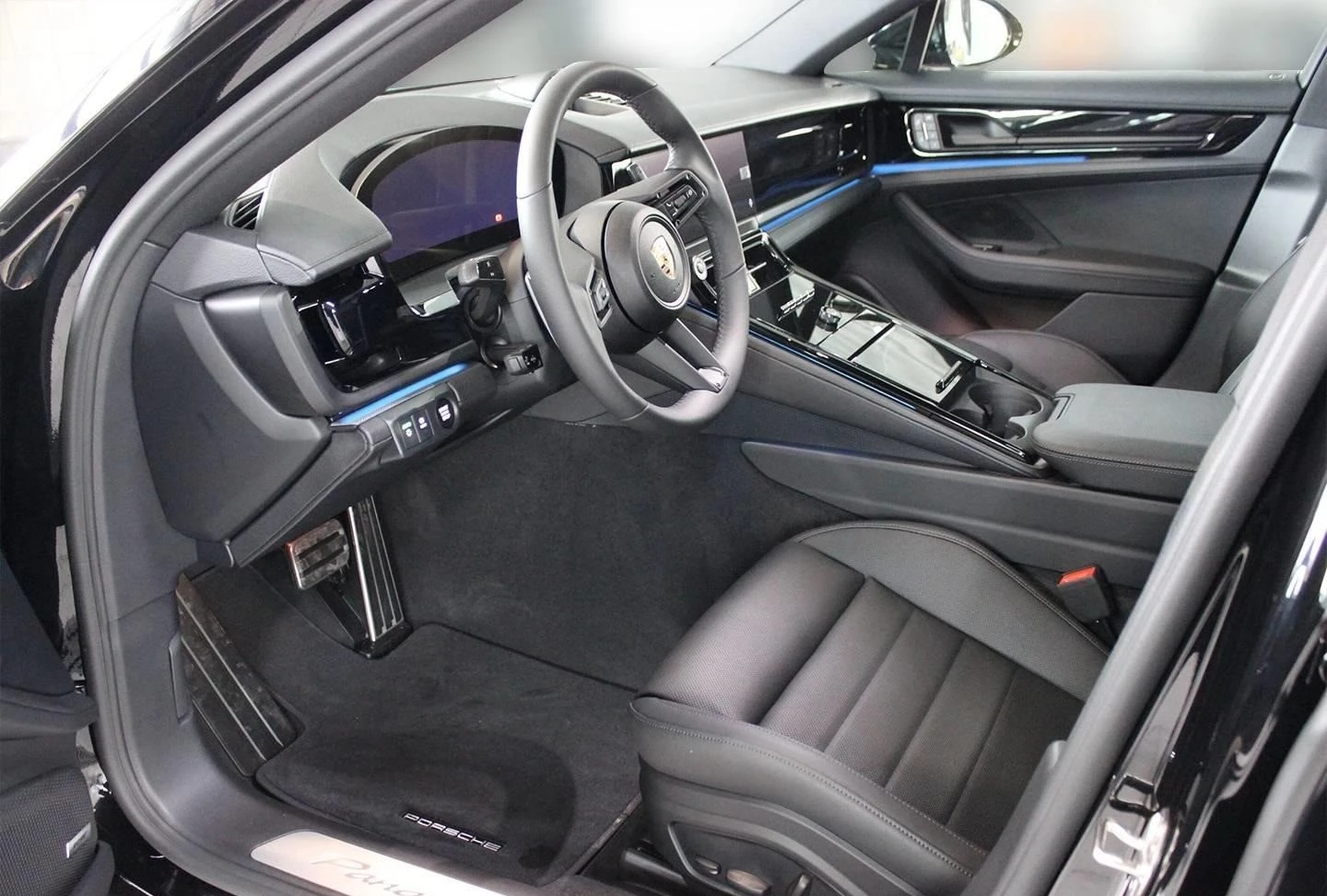 Porsche Panamera 4 E-HYBRID SPORT DESIGN BOSE PANORAMA - изображение 8