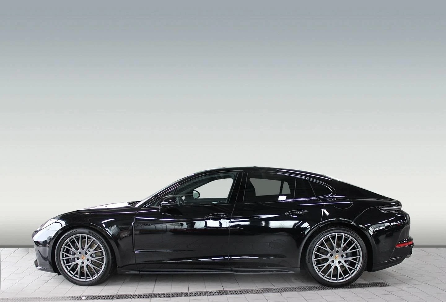 Porsche Panamera 4 E-HYBRID SPORT DESIGN BOSE PANORAMA - изображение 2