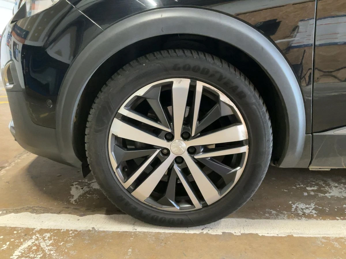 Peugeot 3008 2.0 Blue-HDi GT-Line, снимка 11 - Автомобили и джипове - 53725781