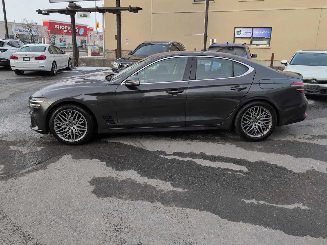 Genesis G70 * 2.0T Advanced* 2 КЛЮЧА* PANO* KEYLESS* ПОДГРЕВ* , снимка 2 - Автомобили и джипове - 54066055