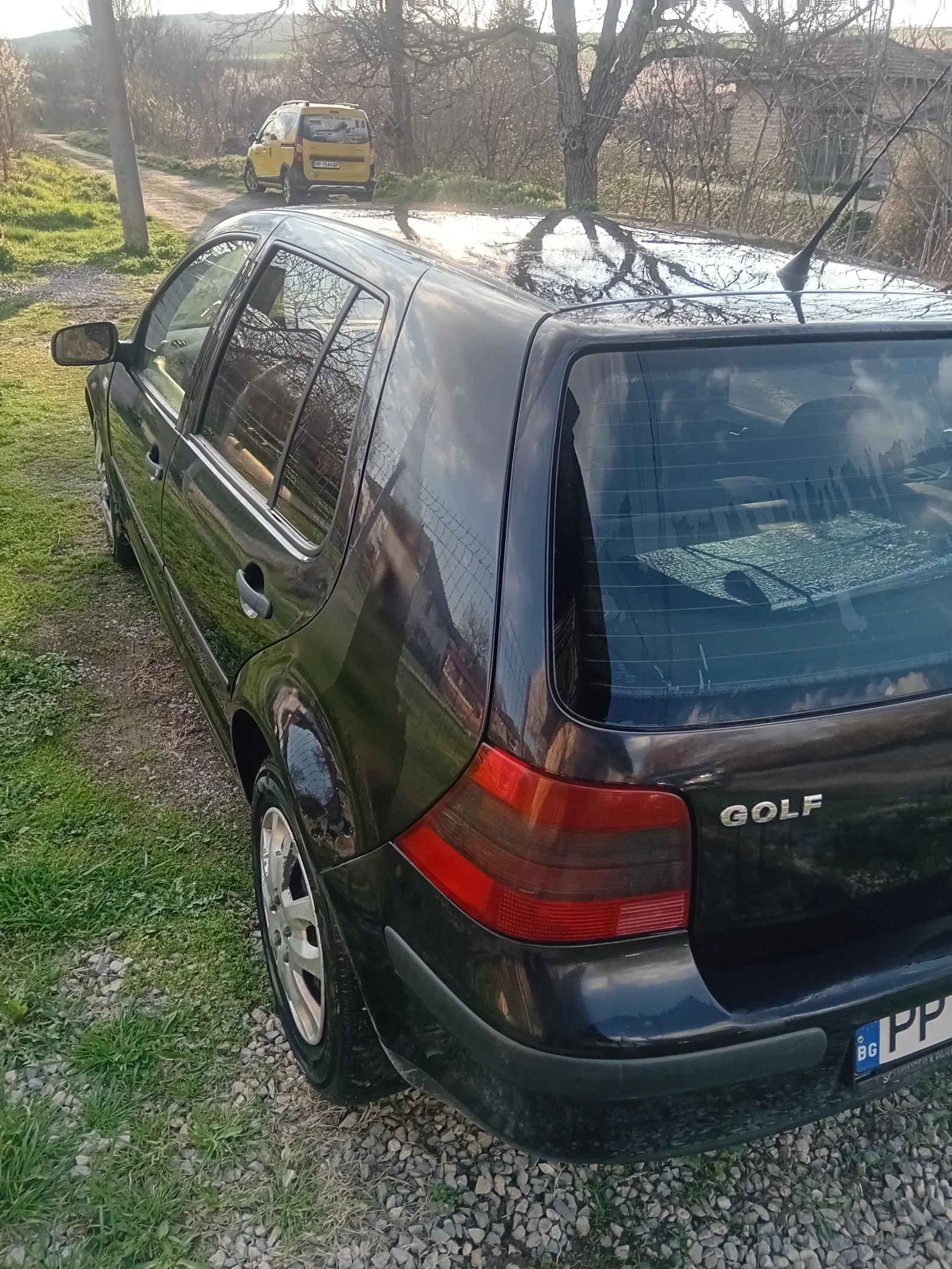 VW Golf 4, снимка 7 - Автомобили и джипове - 54101070