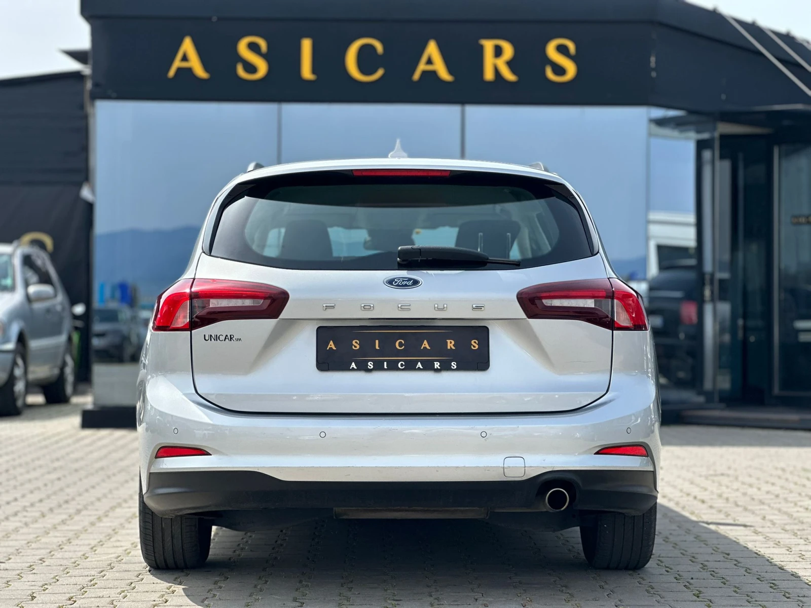 Ford Focus / 1.5 ECOBLUE / 120HP / EURO 6 / | Mobile.bg � ����������� 4