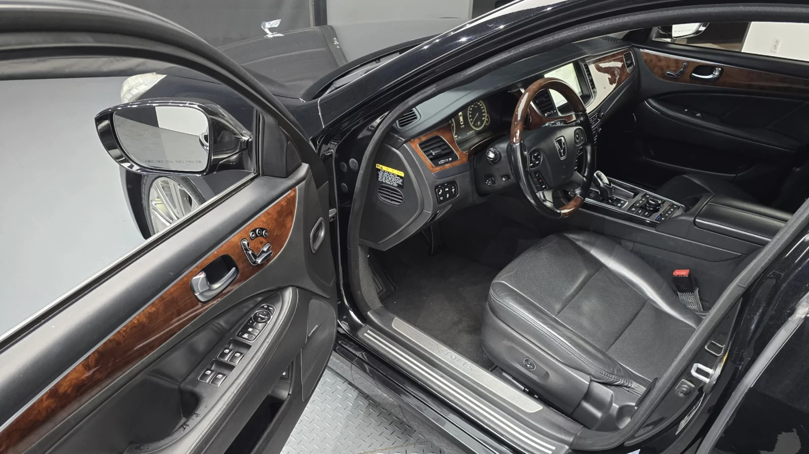 Hyundai Equus 5.0 V8/Limousine/ ULTRA LUXURY/FULL | Mobile.bg � ����������� 10
