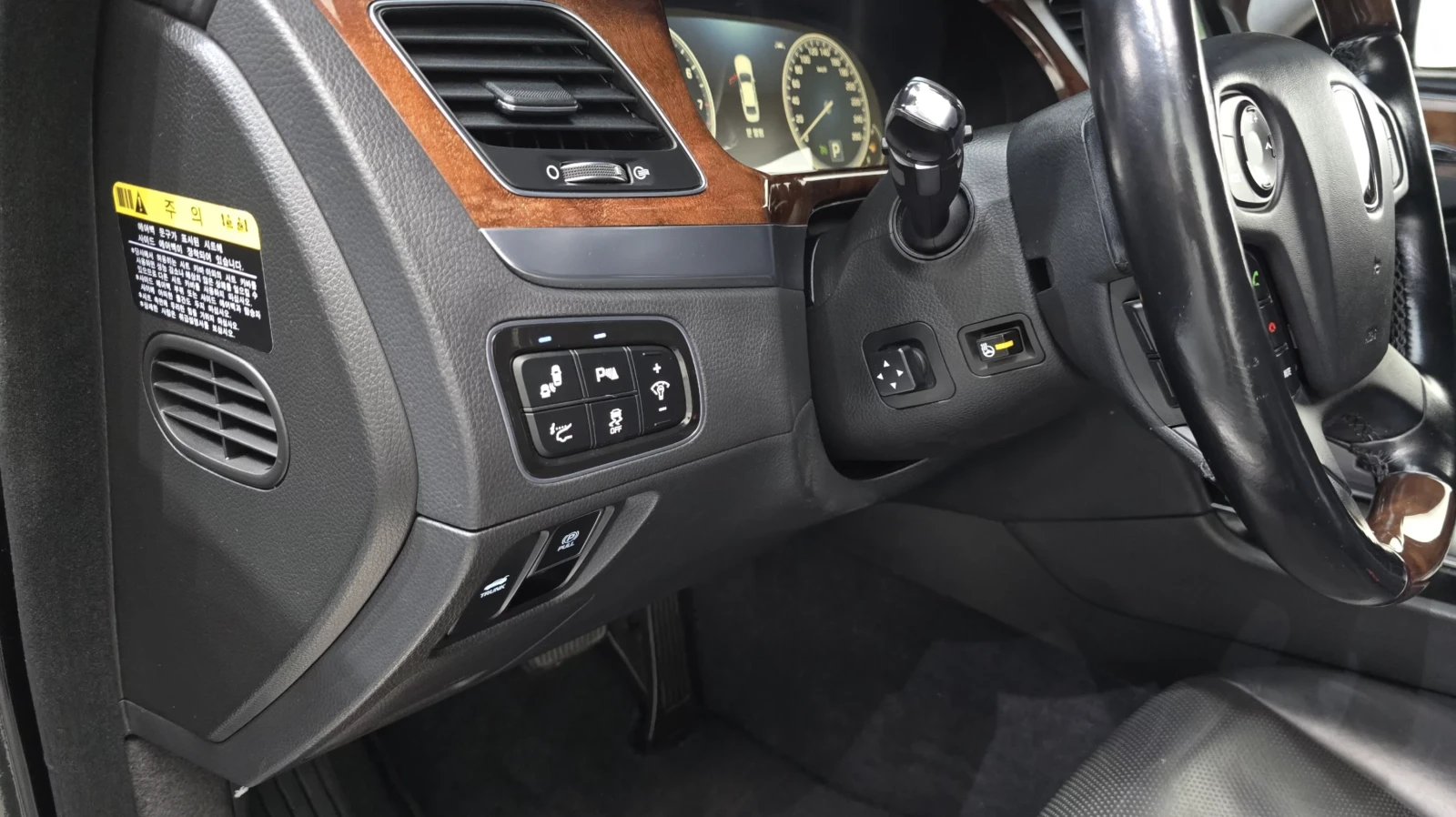 Hyundai Equus 5.0 V8/Limousine/ ULTRA LUXURY/FULL | Mobile.bg � ����������� 16