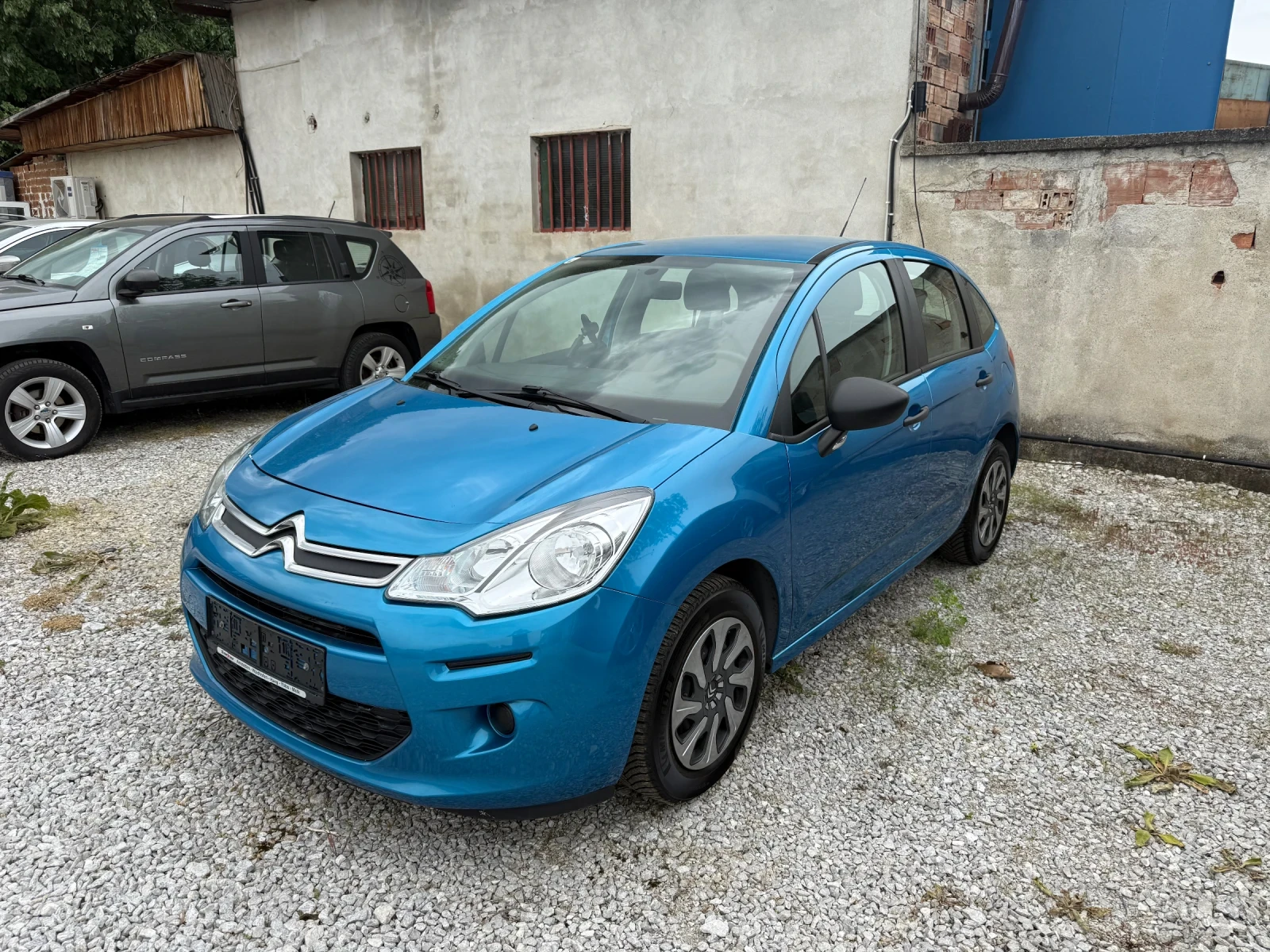 Citroen C3 1.2i 90x.km euro6, снимка 3 - Автомобили и джипове - 54545088