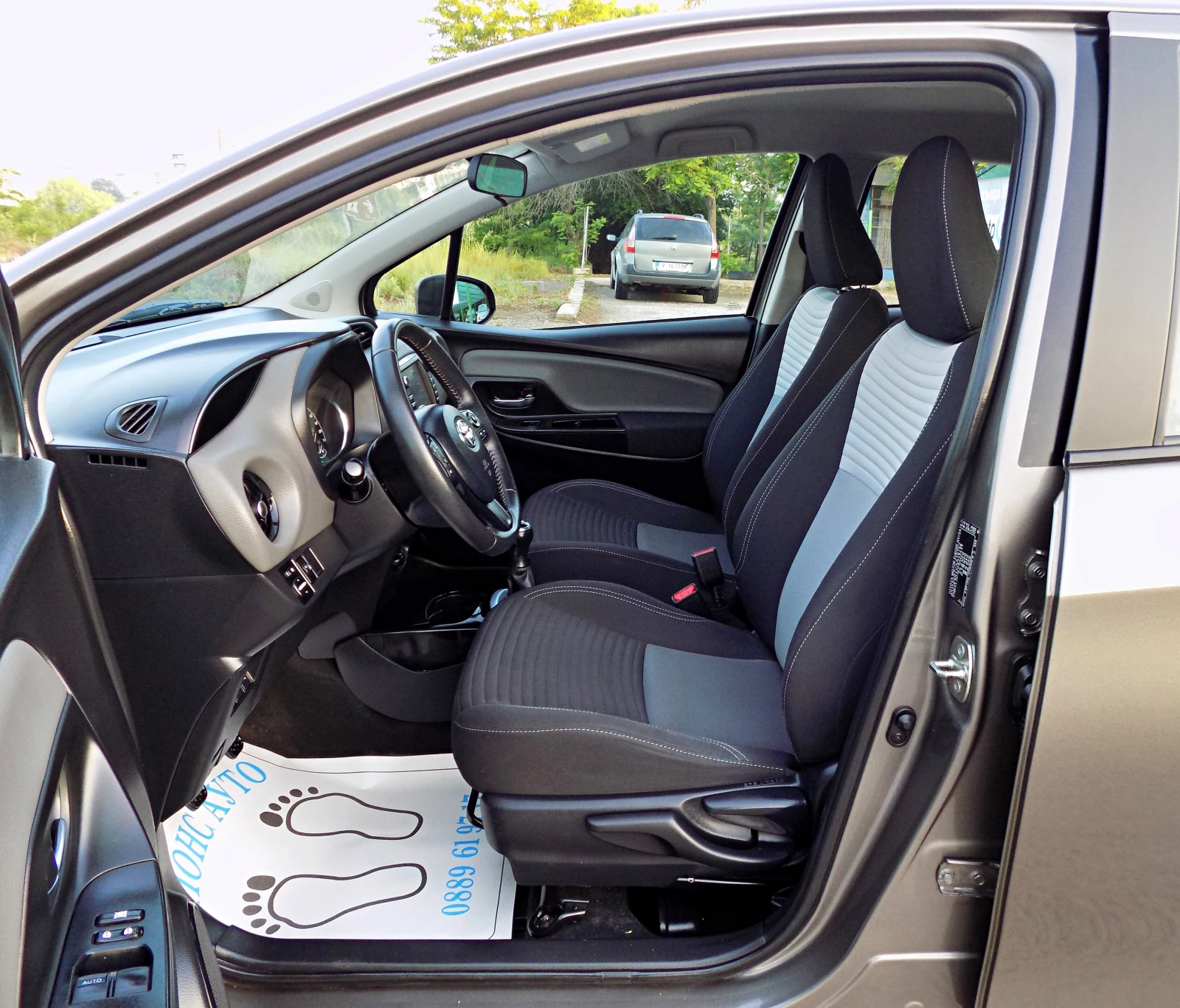 Toyota Yaris 1.0VVT-i/FACELIFT/NAVi/Safety Sense пакет/КАМЕРА, снимка 6 - Автомобили и джипове - 54745413
