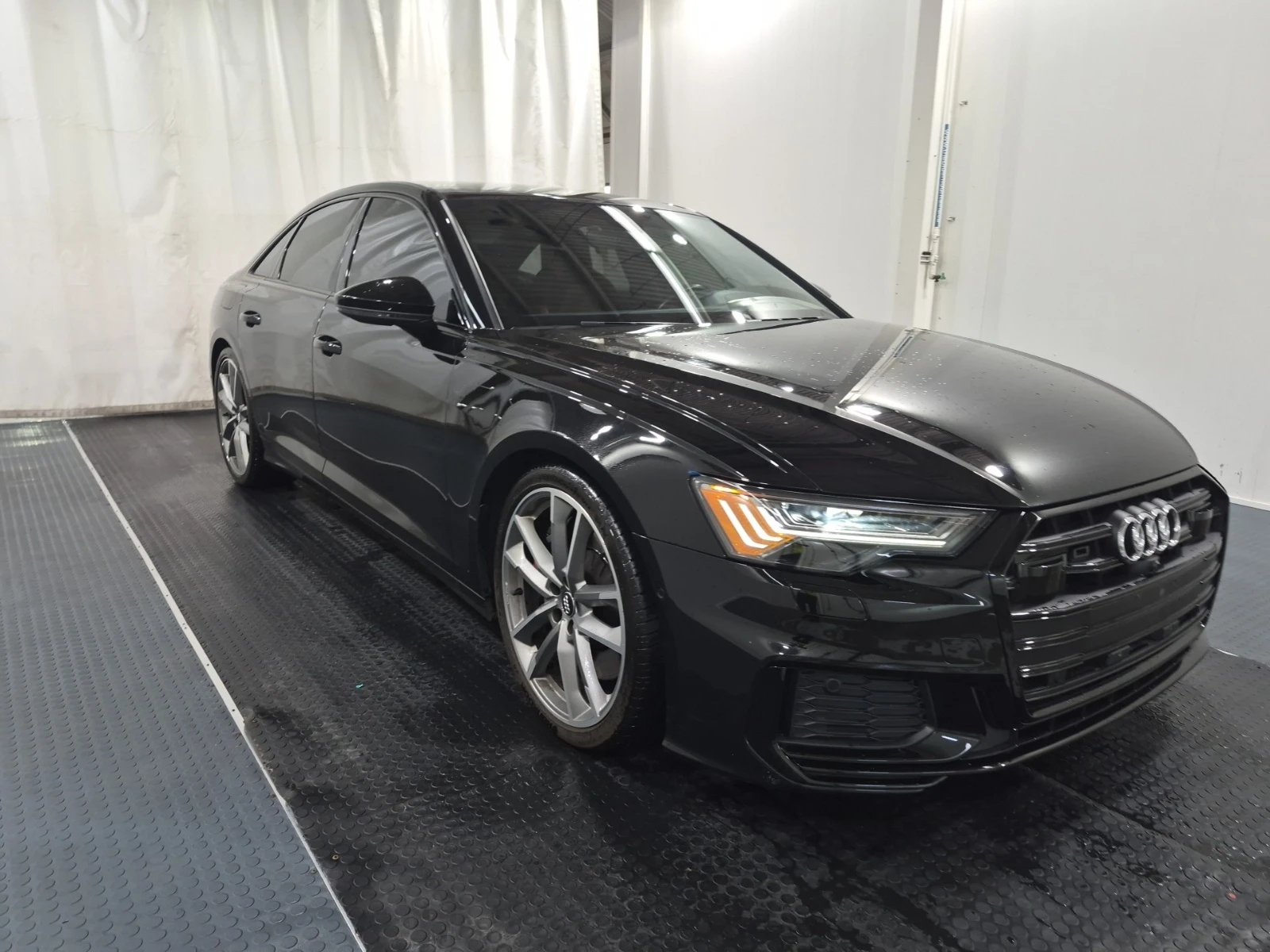Audi S6 PREMIUM PLUS * 2.9T * CARFAX * , снимка 3 - Автомобили и джипове - 54841445