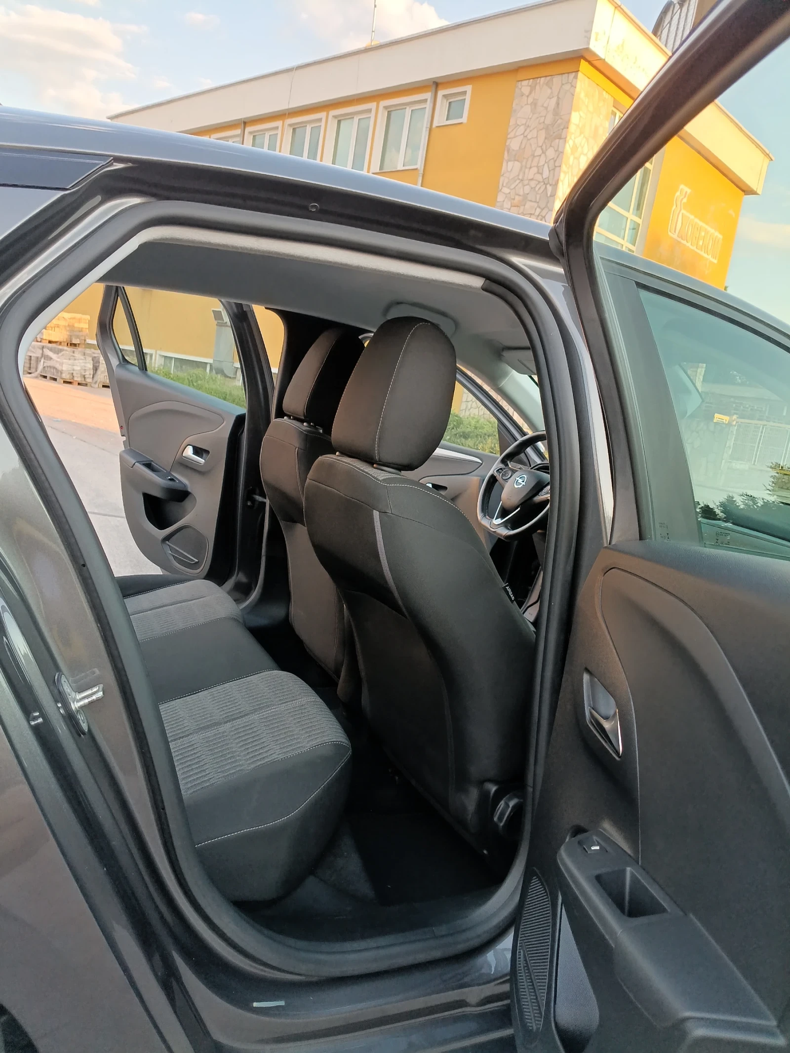 Opel Corsa 1.5 CDTI 102 Edition , снимка 13 - Автомобили и джипове - 55137668