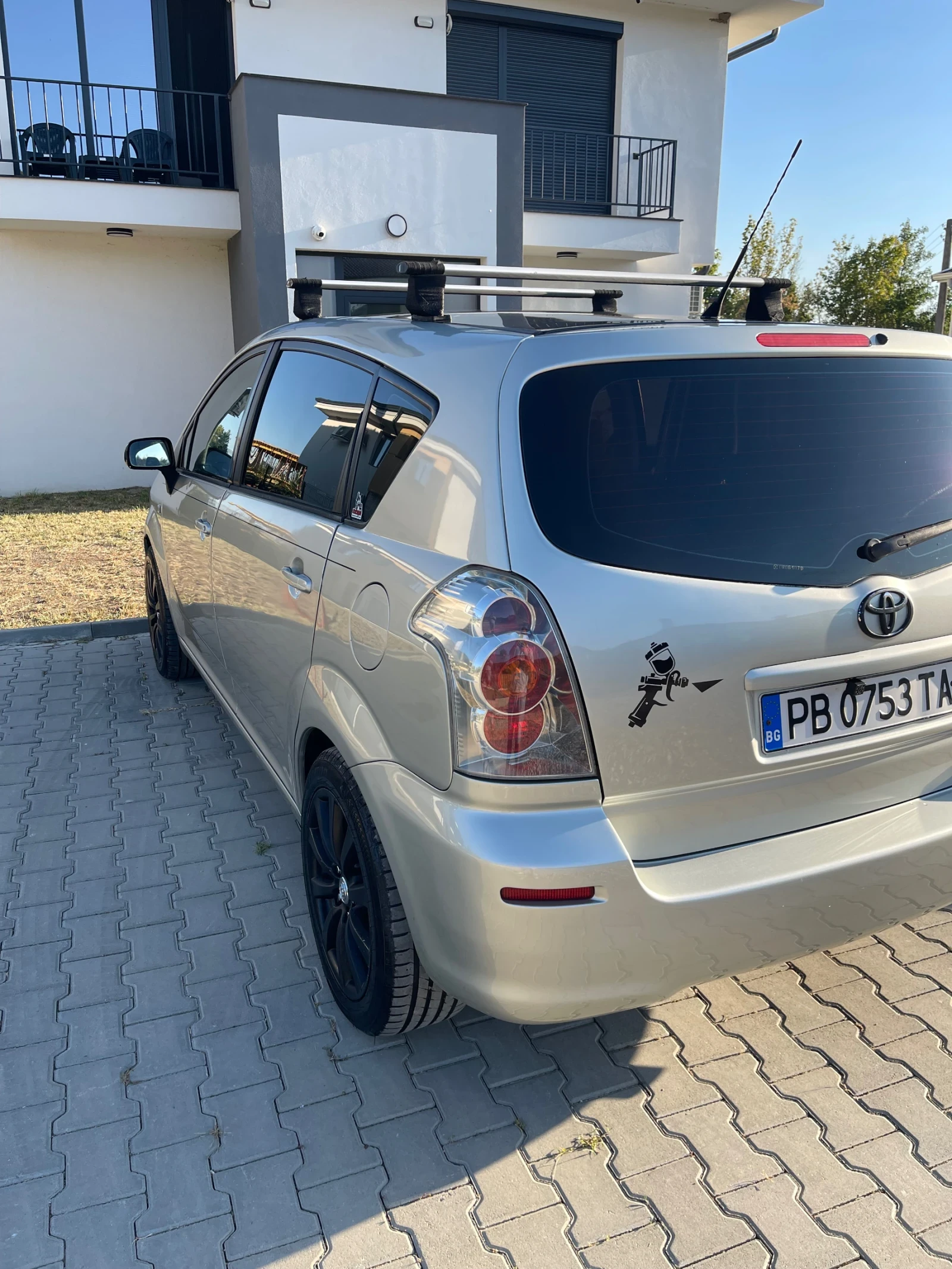 Toyota Corolla verso, снимка 11 - Автомобили и джипове - 55683074