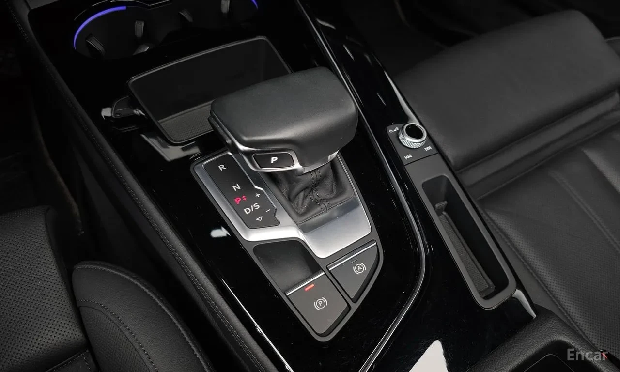 Audi A4  Quattro / ОБДУХВАНЕ / MATRIX / HUD , снимка 9 - Автомобили и джипове - 55844364
