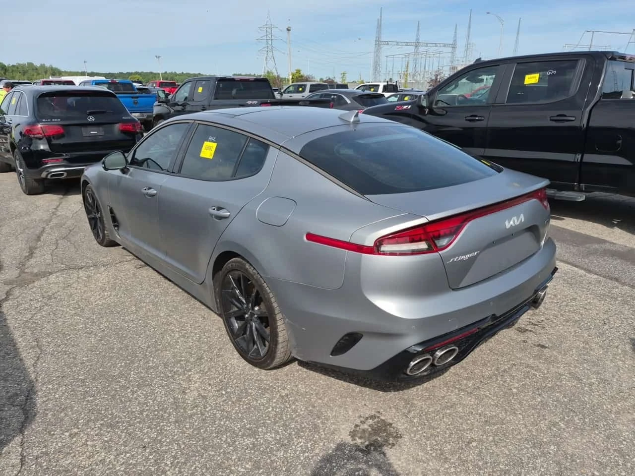 Kia Stinger 3.3 V6 * TRIBUTE EDITION * AWD * CARFAX * , снимка 4 - Автомобили и джипове - 56182652