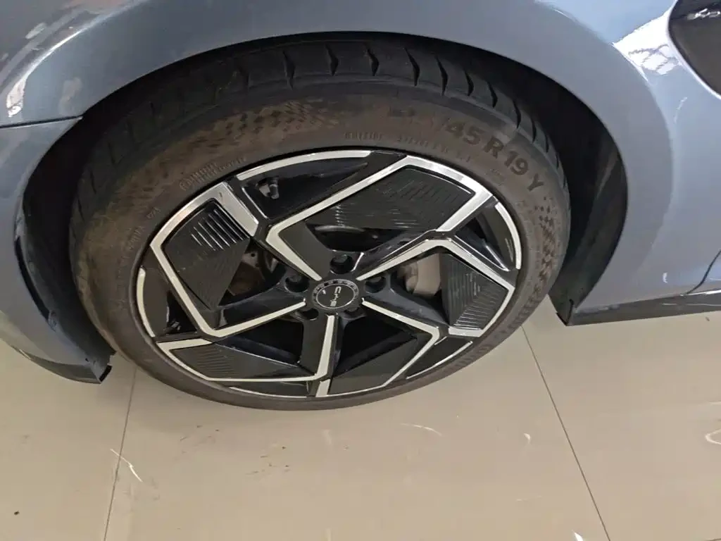 BYD Seal 700km Long Range RWD Edition, снимка 7 - Автомобили и джипове - 56640668