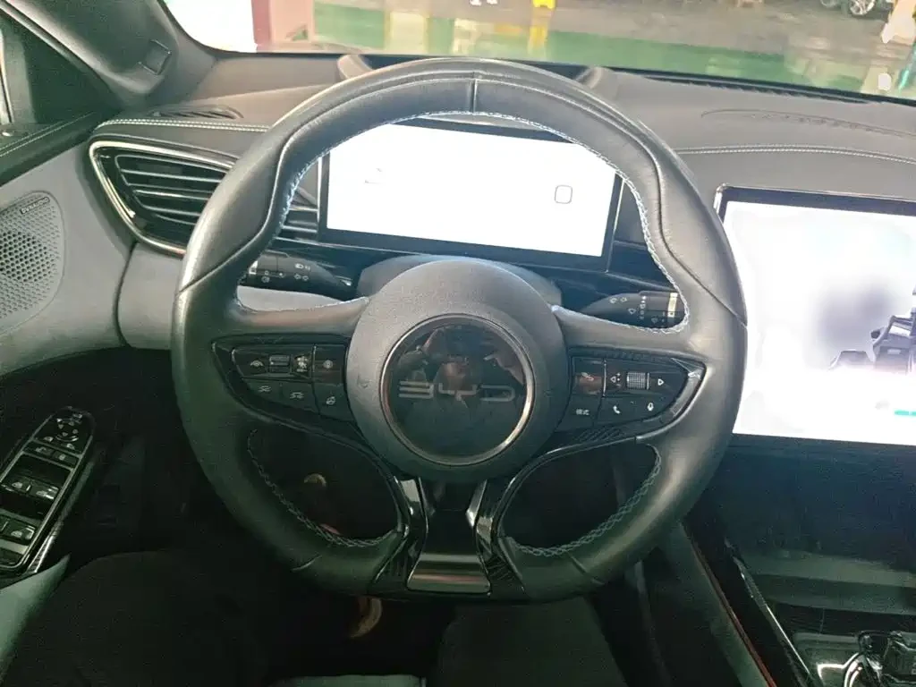 BYD Seal 700km Long Range RWD Edition, снимка 10 - Автомобили и джипове - 56640668
