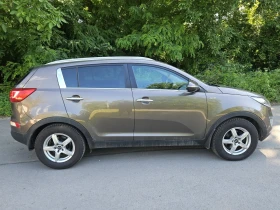 Kia Sportage 2.0crdi--4x4--automat, снимка 8