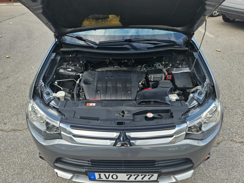 Mitsubishi Outlander 2.2DID 4WD, снимка 17 - Автомобили и джипове - 46965749