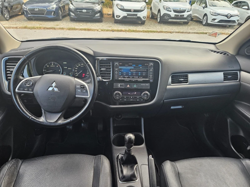 Mitsubishi Outlander 2.2DID 4WD, снимка 11 - Автомобили и джипове - 46965749