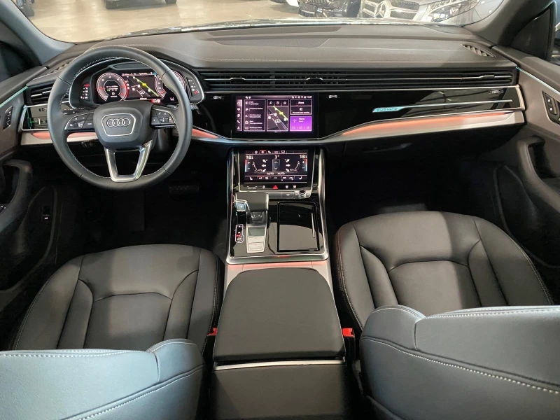 Audi Q8 45 TDI/S-LINE/QUATTRO/PANO/CAMERA/LED/BLACK OPTIC, снимка 12 - Автомобили и джипове - 51535791