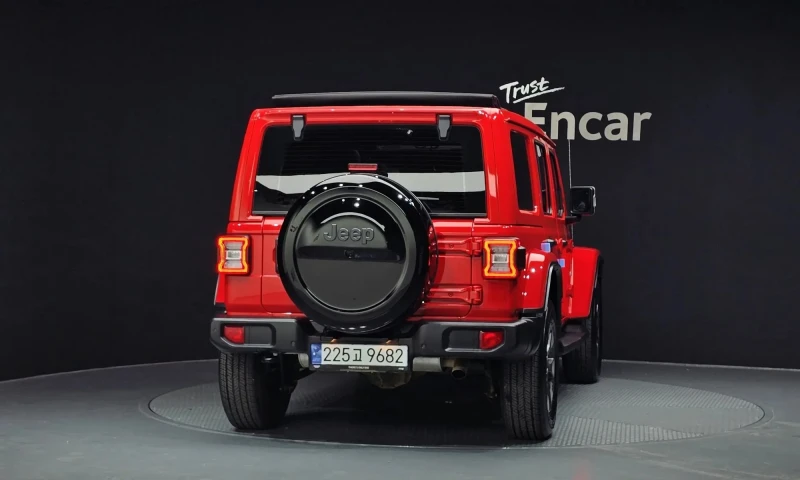 Jeep Wrangler 2.0 Overland Power, снимка 4 - Автомобили и джипове - 52146754