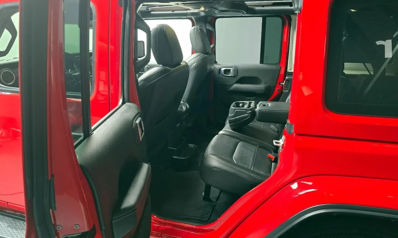 Jeep Wrangler 2.0 Overland Power, снимка 11 - Автомобили и джипове - 52146754