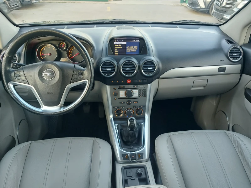 Opel Antara 2.2 CDTI* 184 к.с.* 4x4* COSMO* Ръчни 6 скорости* , снимка 9 - Автомобили и джипове - 52167805