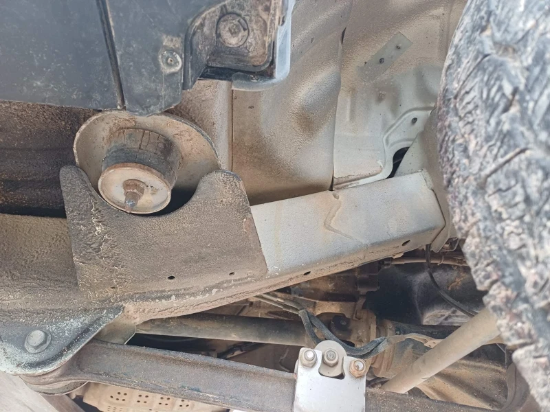 Suzuki Jimny, снимка 8 - Автомобили и джипове - 52873130