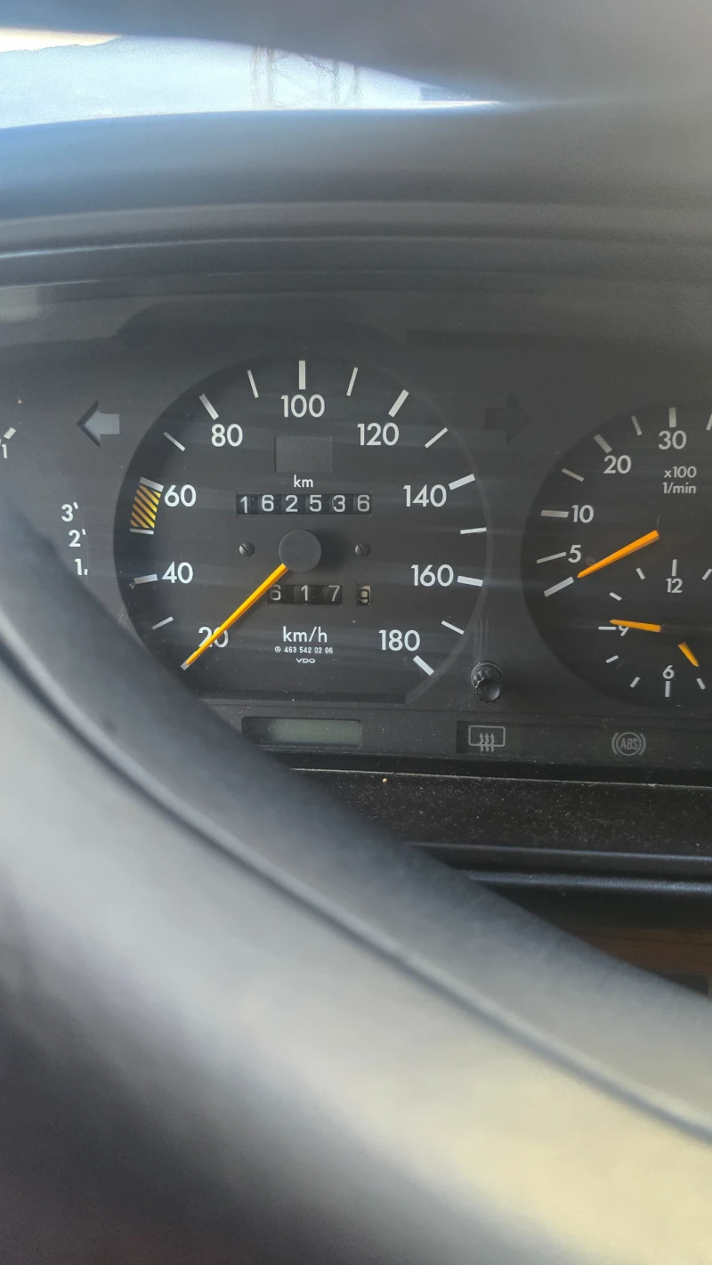 Mercedes-Benz G 300, снимка 16 - Автомобили и джипове - 53102161