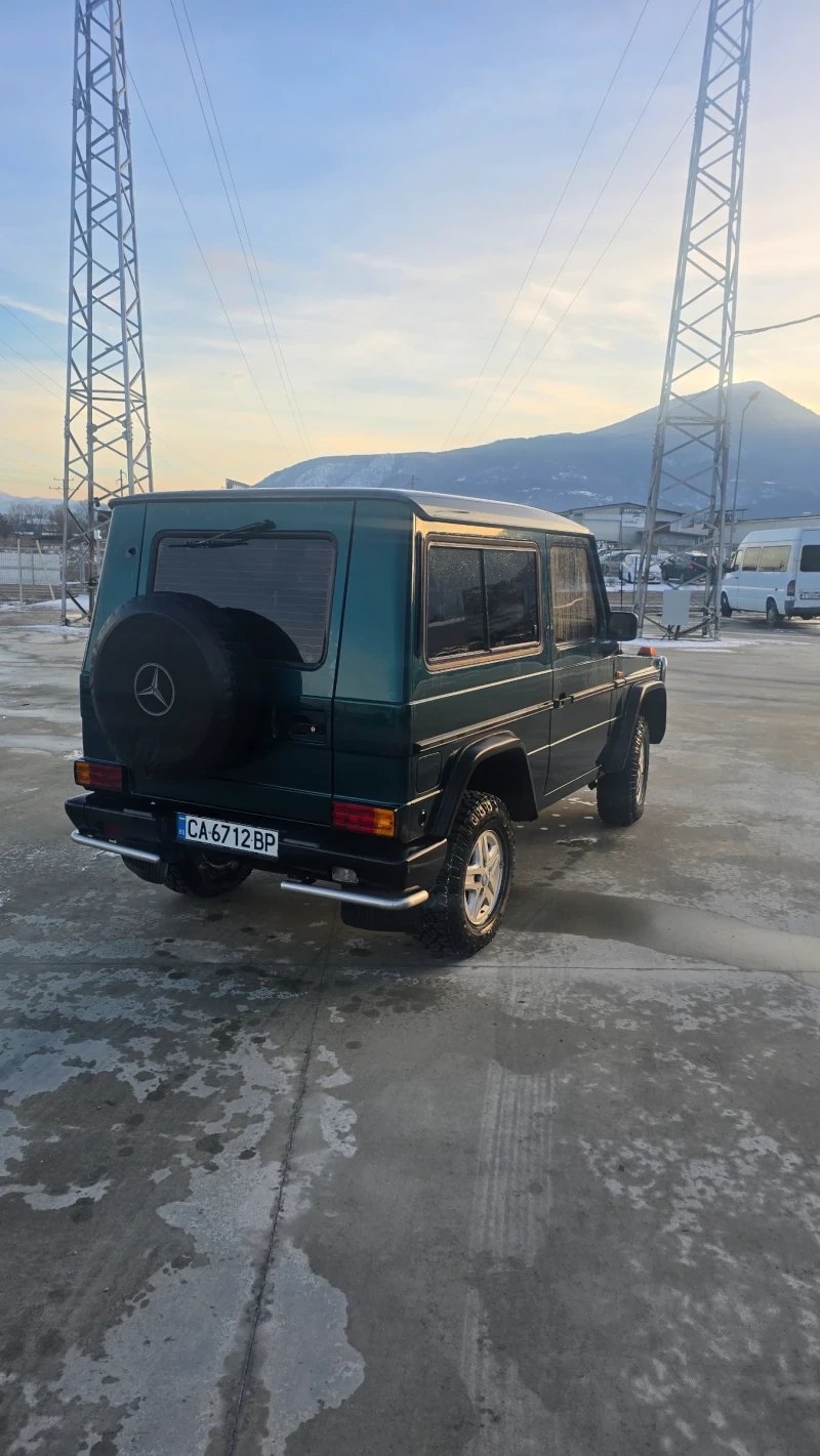 Mercedes-Benz G 300, снимка 5 - Автомобили и джипове - 53102161