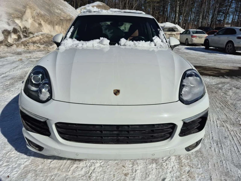 Porsche Cayenne S * CARFAX * ОТ ПРЕДСТАВИТЕЛ НА PORSCHE, снимка 2 - Автомобили и джипове - 53541945
