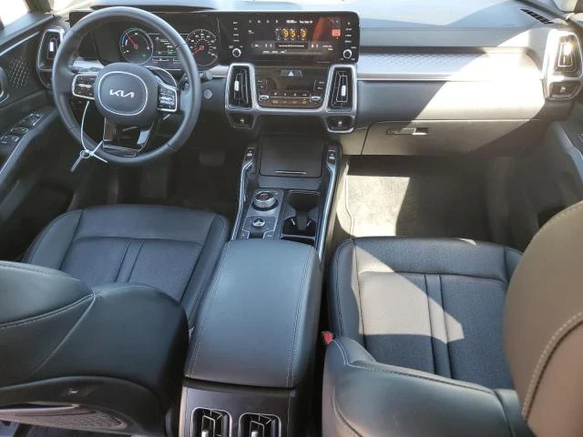 Kia Sorento, снимка 8 - Автомобили и джипове - 48799419