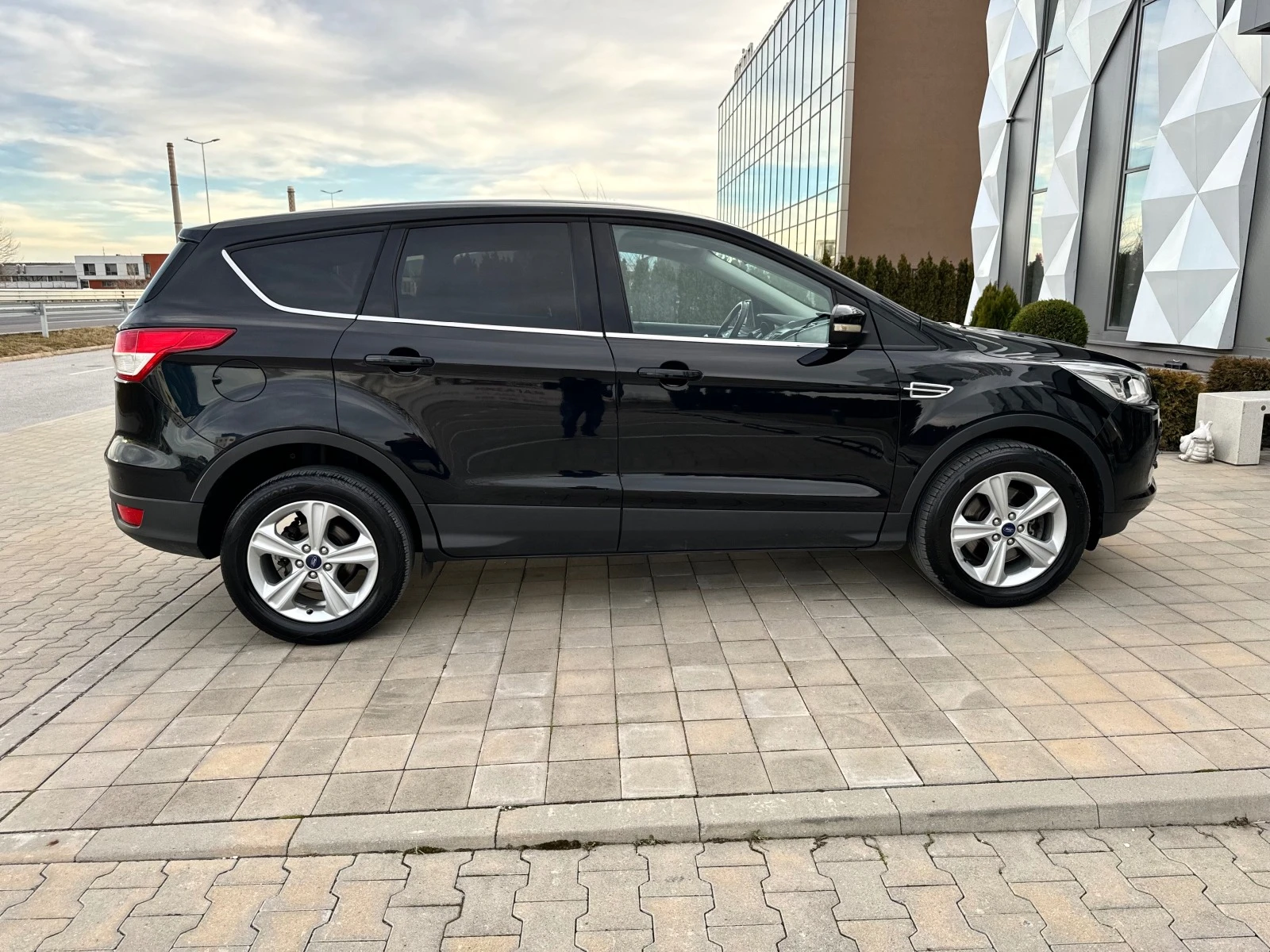 Ford Kuga С.КНИЖКА-KEYLESS-GO-КЛИМАТРОНИК- - изображение 4