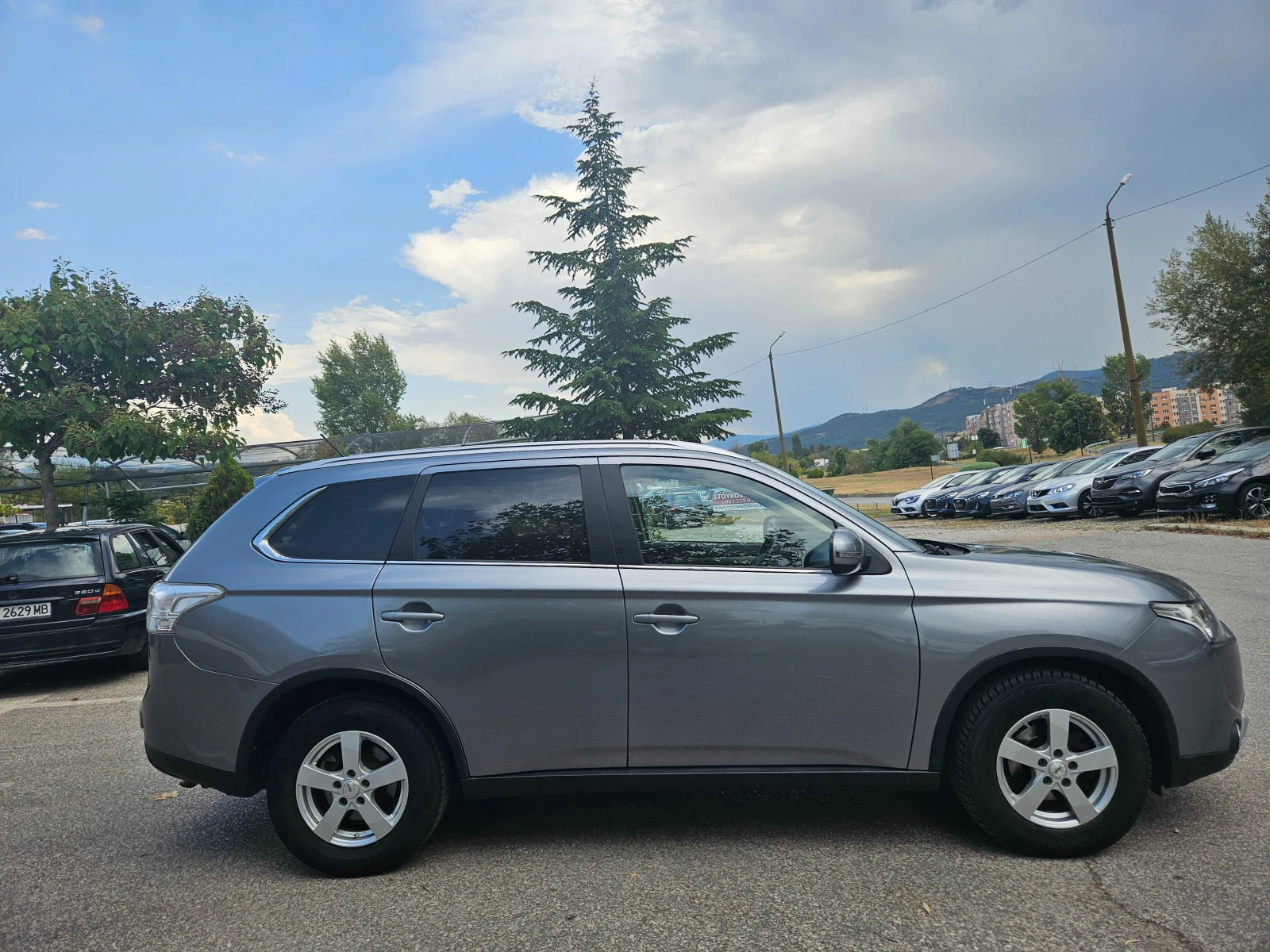 Mitsubishi Outlander 2.2DID 4WD - изображение 2