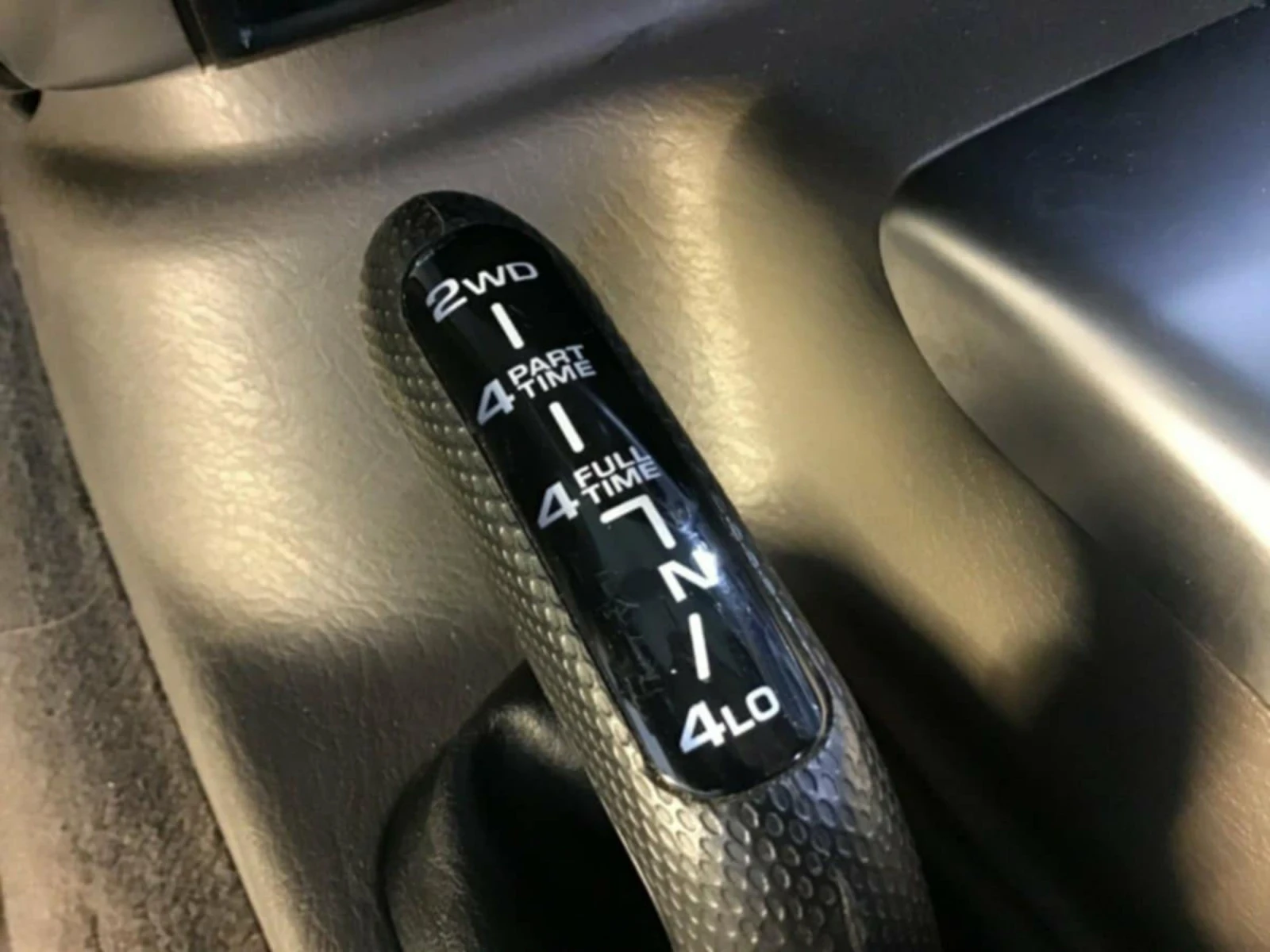 Jeep Cherokee KJ LIMITED  | Mobile.bg   11