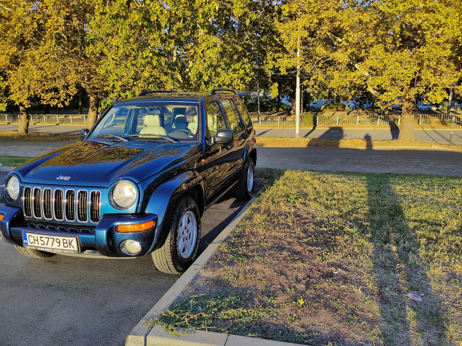 Jeep Cherokee KJ LIMITED  | Mobile.bg   2