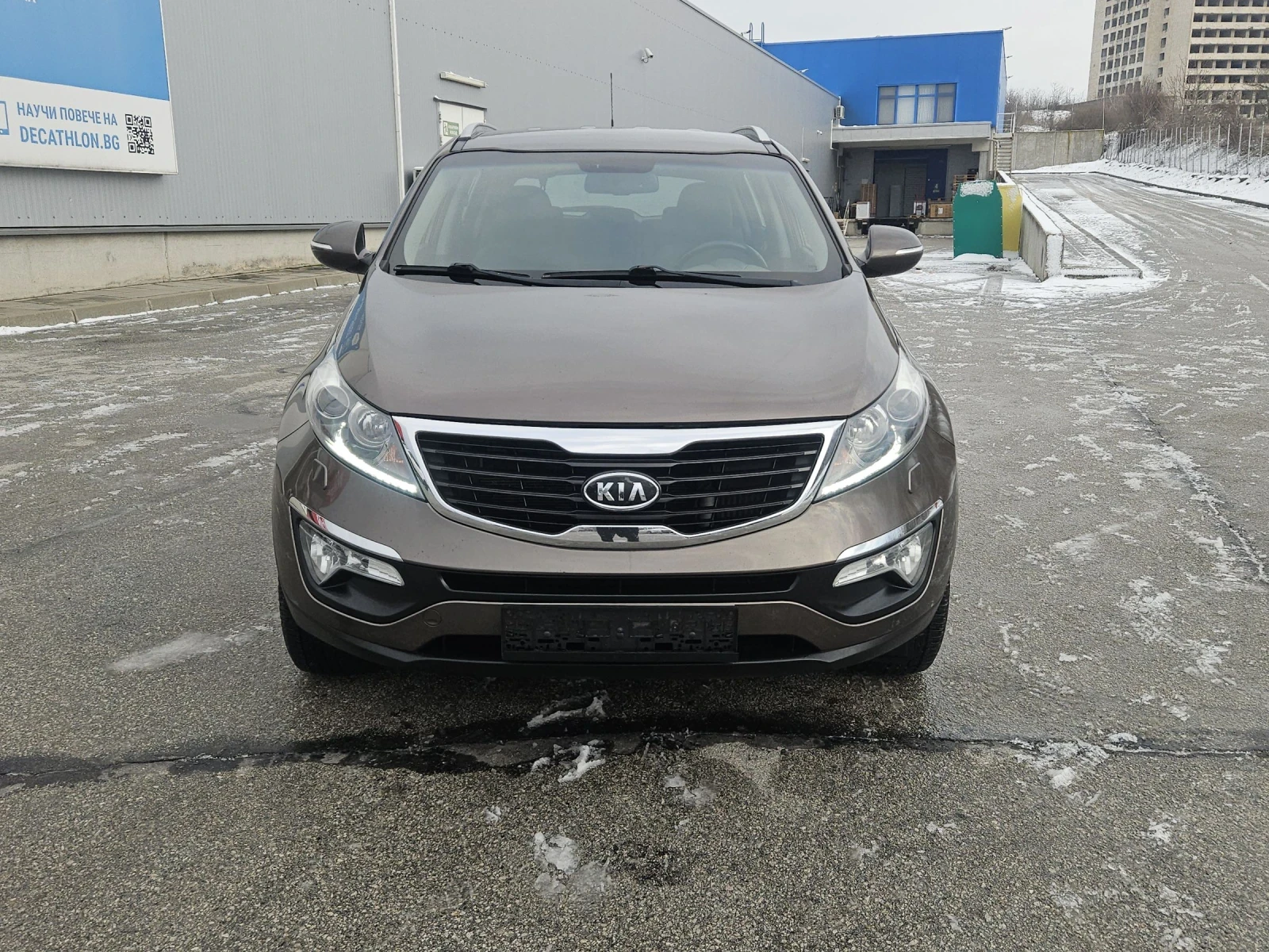 Kia Sportage 2.0crdi--4x4--automat - изображение 2