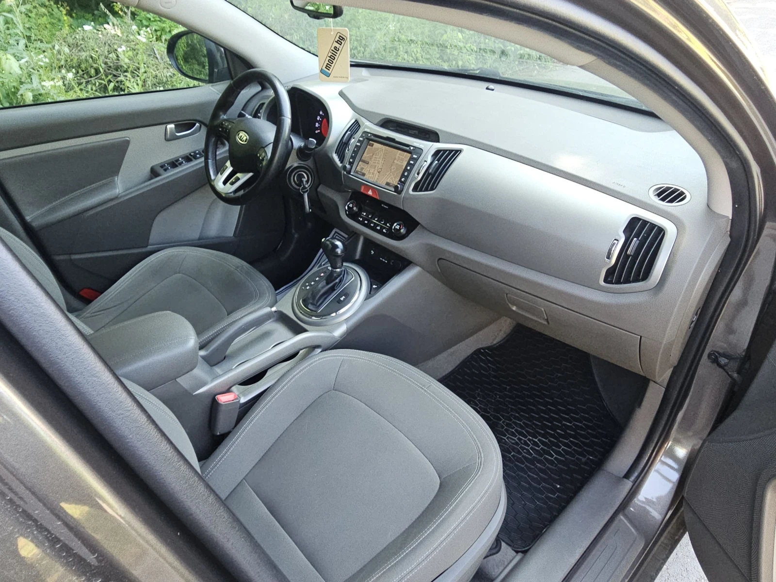 Kia Sportage 2.0crdi--4x4--automat, снимка 13 - Автомобили и джипове - 53035179