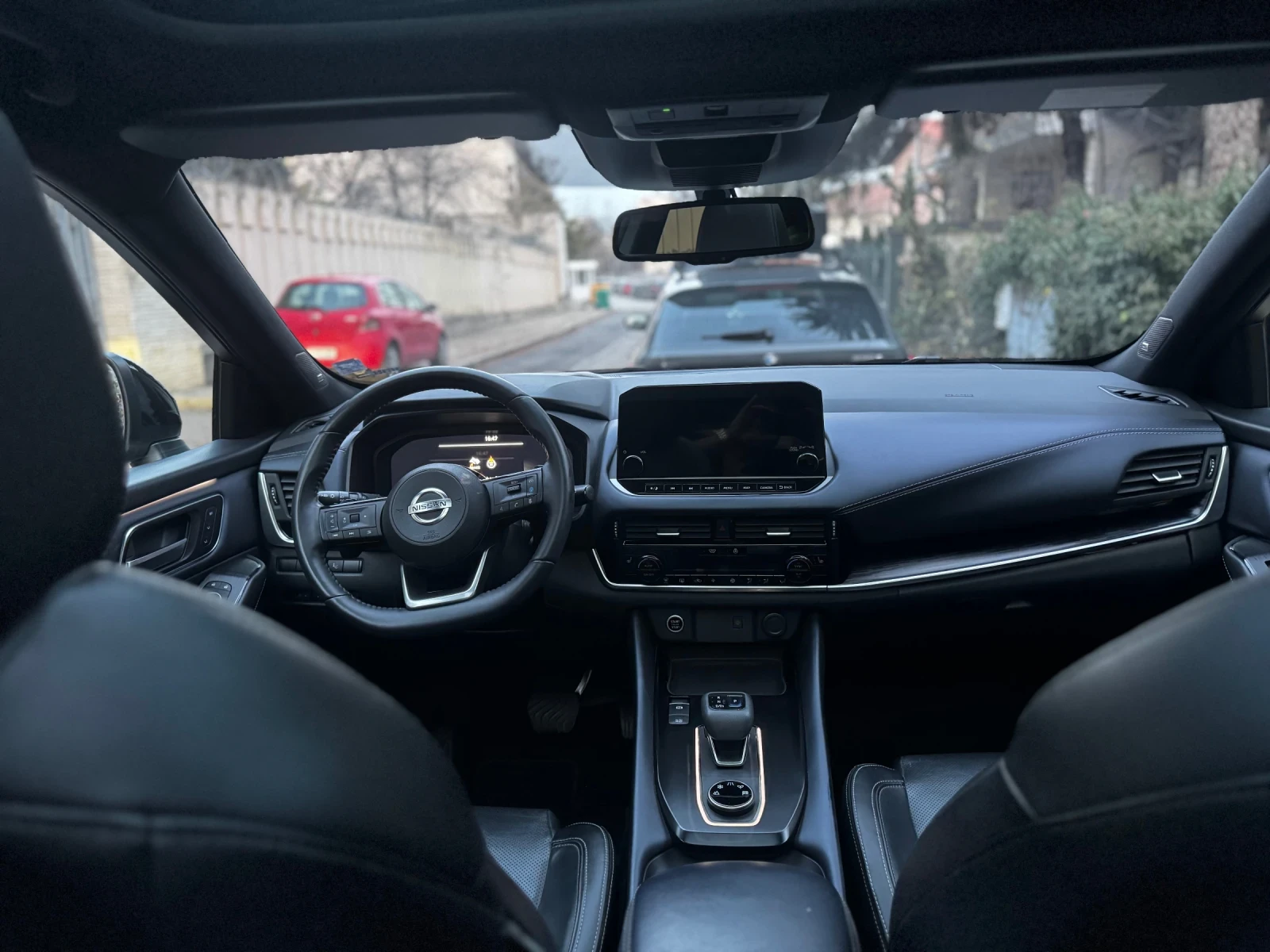 Nissan Qashqai E power, снимка 15 - Автомобили и джипове - 53779981