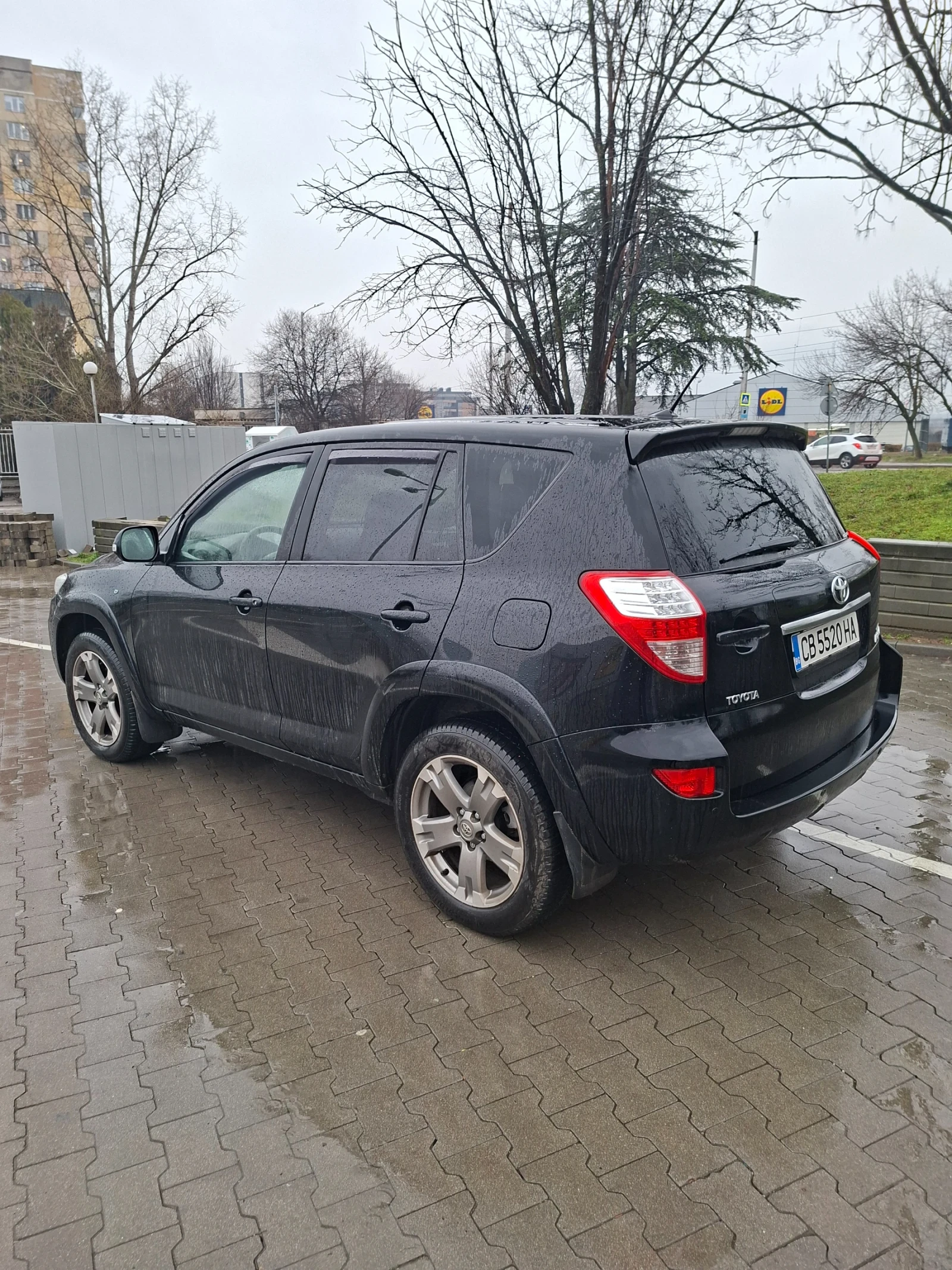 Toyota Rav4  - изображение 4