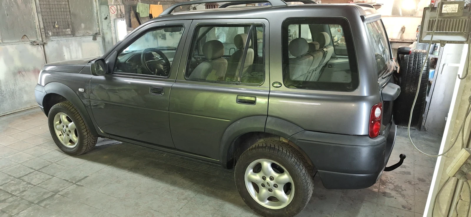 Land Rover Freelander 2.0 td4 (bmw), снимка 5 - Автомобили и джипове - 53724050