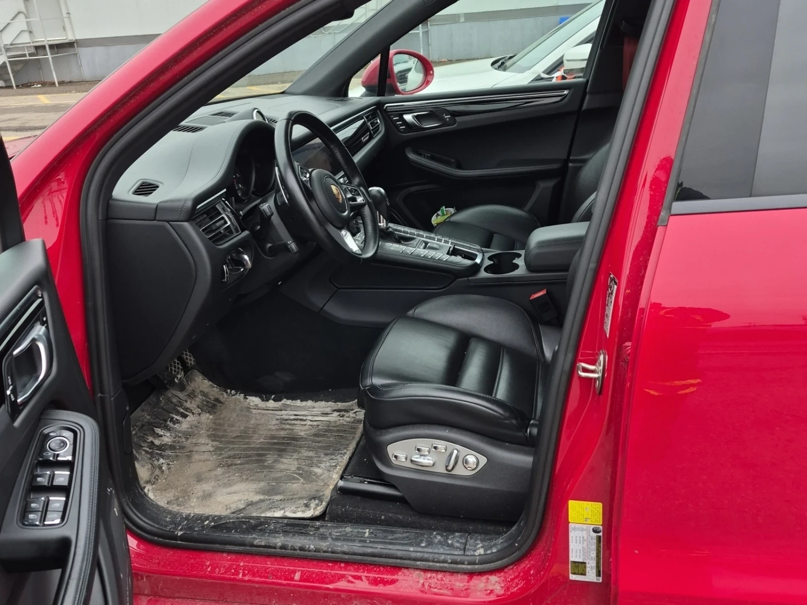 Porsche Macan GTS, снимка 5 - Автомобили и джипове - 54094634