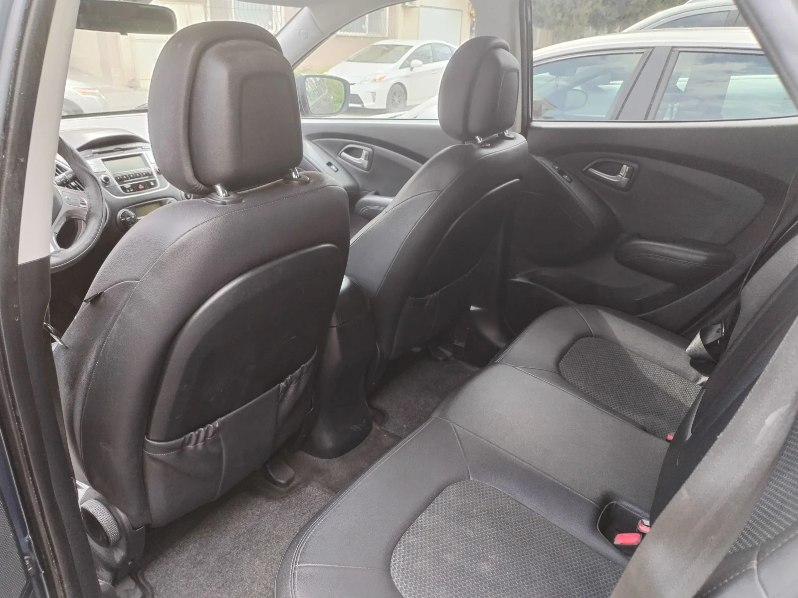 Hyundai IX35, снимка 9 - Автомобили и джипове - 55245199