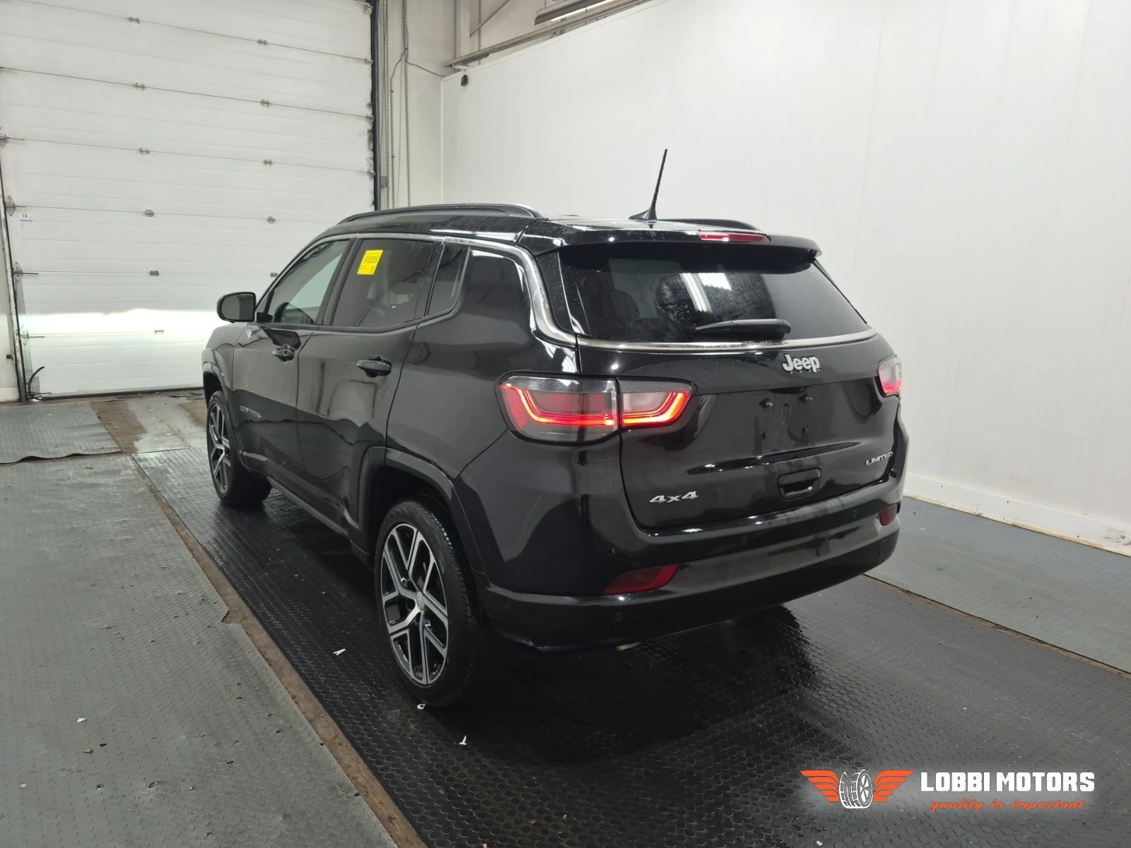 Jeep Compass, снимка 4 - Автомобили и джипове - 56069416